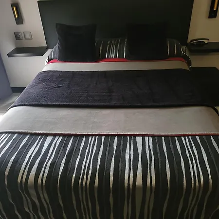 Le Medicis Hotel Roussillon (Isere)