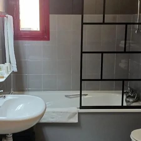 Le Medicis Hotel
