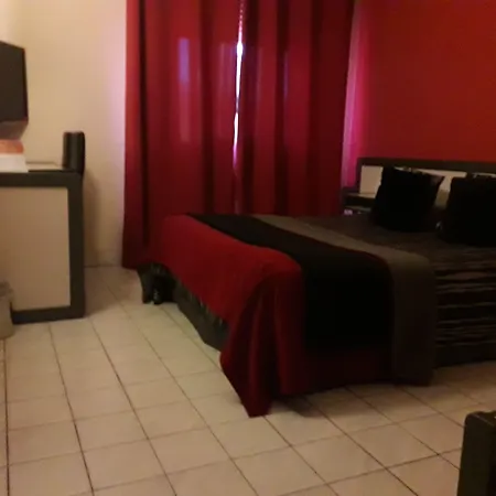 Medicis Hotel
