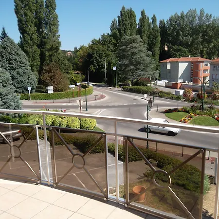 Hotel Medicis Roussillon (Isere)