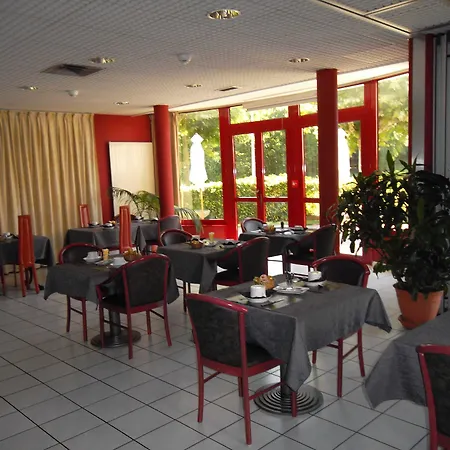 Hotel Medicis 3*