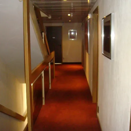 Hotel Medicis