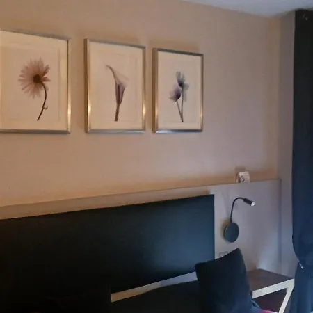 Hotel Medicis