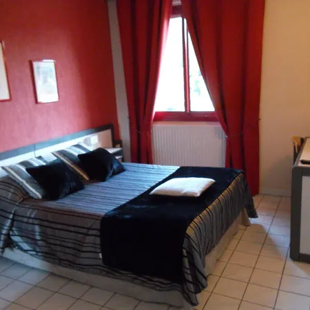 Hotel Le Medicis Roussillon (Isere)