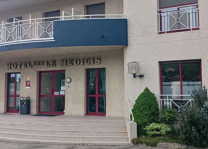 호텔 Medicis 3*