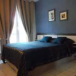 Medicis Hotel 3*