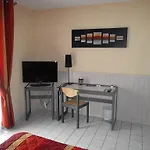 Hotel Medicis