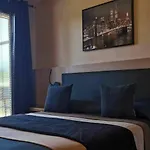 Medicis Hotel
