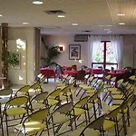 Medicis 3* Roussillon (Isere)