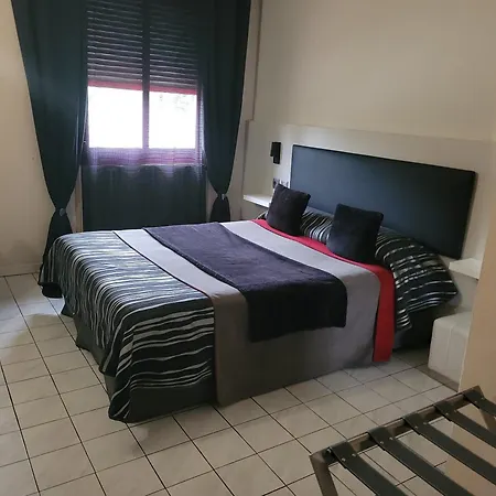 Hotel Le Médicis 3*