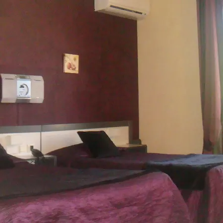Le Médicis Hotel 3*